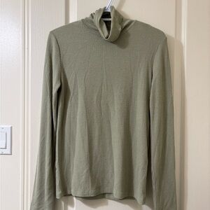 OAK + FORT Sage Turtleneck Sweater - NEW